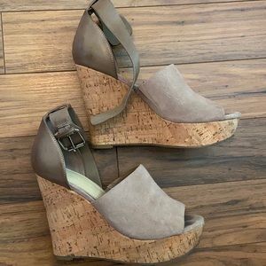 Women’s Size 7 Marc Fisher Wedge Sandals
